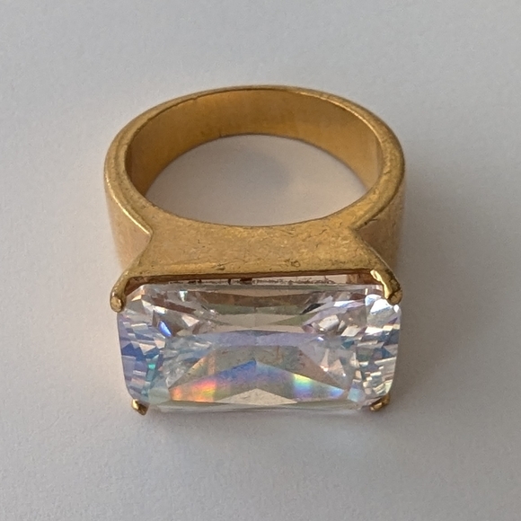 VTG GOLD TONE AB CRYSTAL RING - Picture 6 of 11